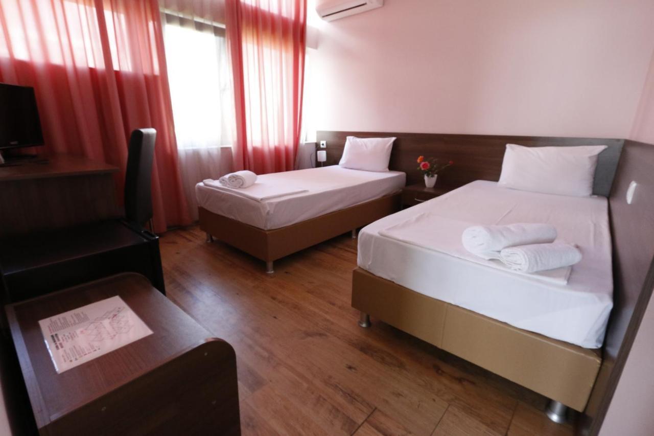 Green Hill Hotel Stara Zagora Extérieur photo